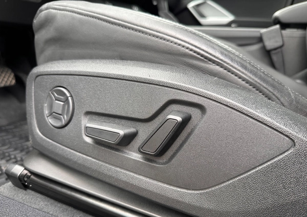 Audi Q3 cena 143000 przebieg: 18542, rok produkcji 2021 z Myślenice małe 781